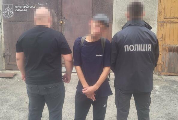 На Львівщині затримали збувача, який продавав таблетки з наркотиком по понад 800 гривень