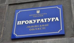 Майже 2 тонни спирту для виготовлення сурогатного алкоголю вилучили з гаража львів’янина