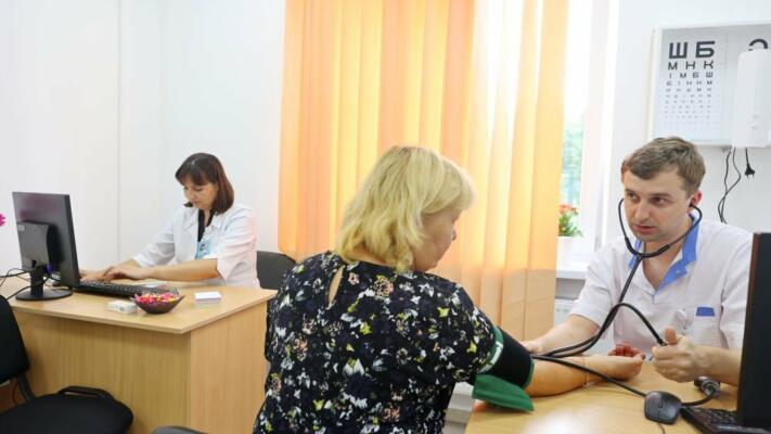 Львівські лікувально-діагностичні центри розпочали проведення медичних оглядів для водіїв та працівників підприємств