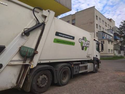 Львівська мерія виділить у серпні понад два мільйони гривень на вивезення сміття з міста