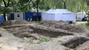 У Львові розпочалася ексгумація останків польських воїнів, похованих на давньому Голосківському цвинтарі