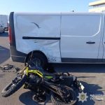Під Львовом мотоцикл зіткнувся з автомобілем — постраждала людина