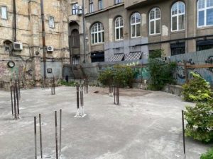 Занедбану ділянку у центрі Львова реконструюють у сучасний громадський простір