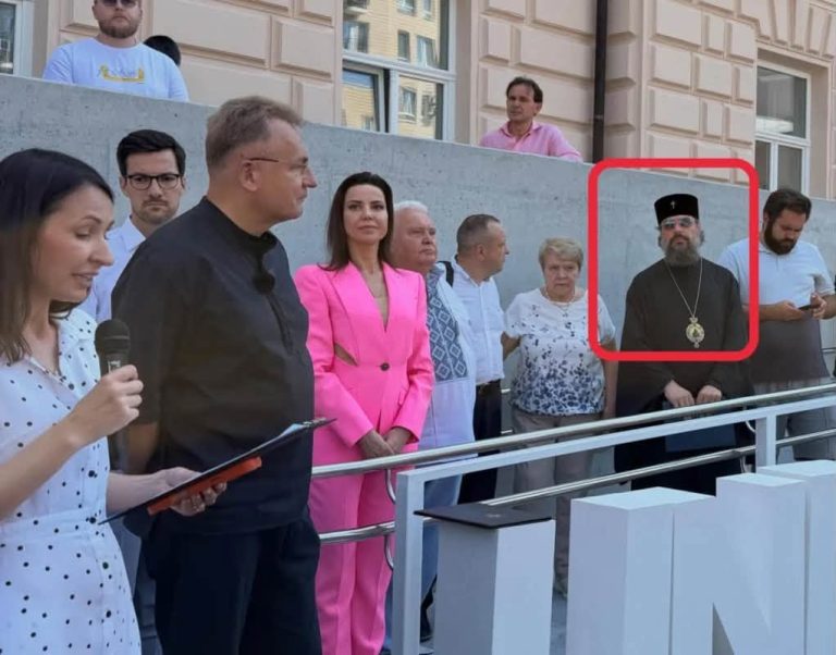 Садовий повинен піти у відставку