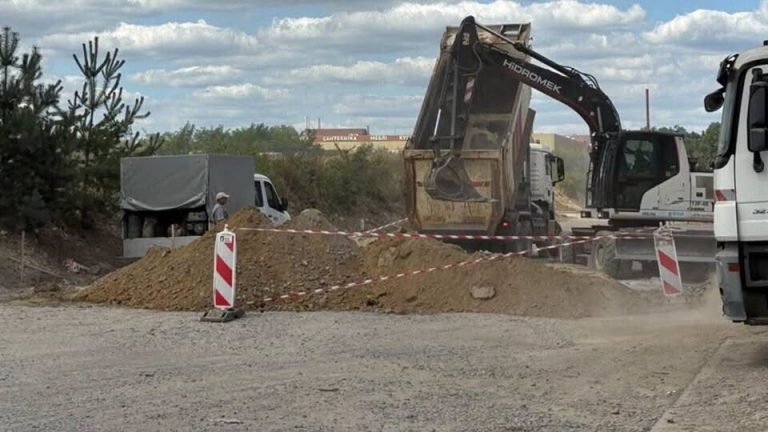 У Львові з понеділка обмежать проїзд ще однією вулицею