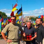 Усик у Львові подякував захисникам (ФОТО, ВІДЕО)