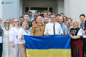 Львівський онкоцентр урочисто відзначив День Незалежності України