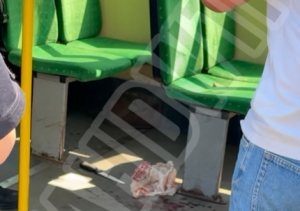У Львові пасажирку маршрутки атакувала жінка з ножем