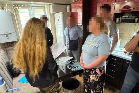 У Львові керівництво комунальної стоматполіклініки бронювало «працівників» за $5,5 тис.: викрито схему фіктивного оформлення