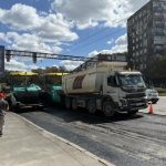 У Львові на Городоцькій стартувало асфальтування: рух організують реверсно