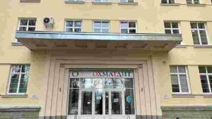 Відомий хірург з Франції прибув до Львова, щоб безкоштовно прооперувати хворих дітей