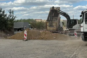 У Львові триває ремонт ще 350 метрів вулиці Конюшинної