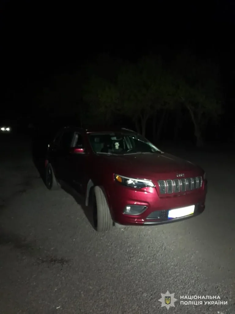 У Соснівці п’яний водій Jeep Cherokee наїхав на подружжя пішоходів