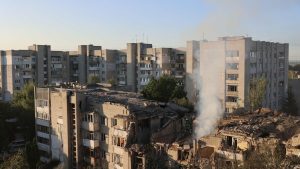 Львівська влада перерахує мешканцям 4,3 млн грн компенсації за житло, пошкоджене внаслідок обстрілів
