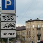 У Львові в центральній частині міста запрацював новий платний паркувальний майданчик