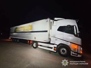 На Стрийщині водій вантажівки насмерть збив 34-річного чоловіка, який переходив дорогу