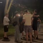 У Львові у парку двоє п’яних чоловіків побили підлітків, 16-річний хлопець отримав ножове ранення в спину