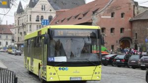 У Львові сьогодні закриють проспект Свободи для руху: як зміняться маршрути громадського транспорту