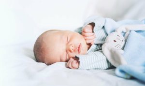 Львівщина лідирує за народжуваністю в Україні: скільки немовлят з’явилося від початку року