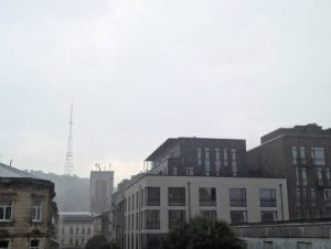 Вівторок принесе короткочасний дощ і близько +22°C