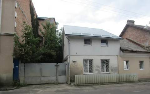 Комунальне приміщення у Львові виставили на продаж за понад 500 тисяч гривень