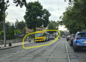 У Львові досі працює нелегальна автостанція