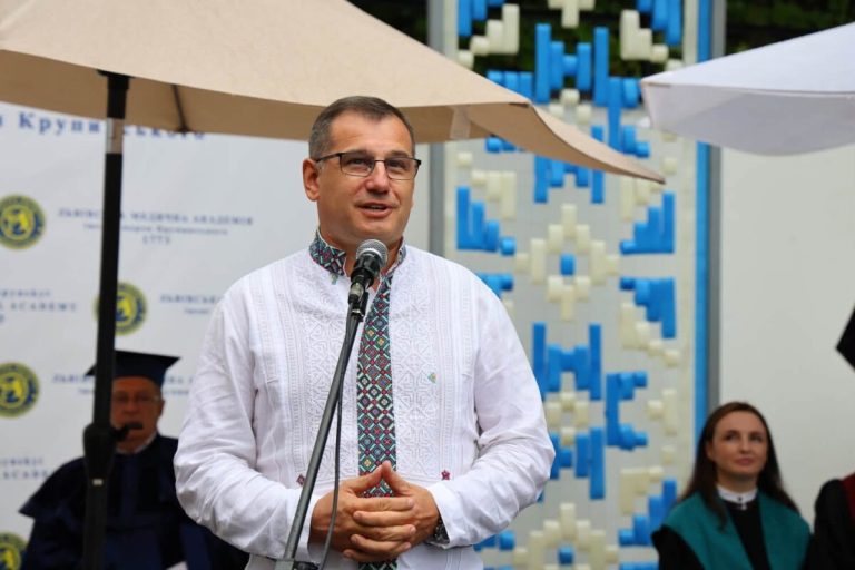 У Львівській медичній академії посвятили в студенти нове покоління майбутніх лікарів