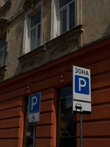 У Львові на відомій вулиці запровадили нову схему руху