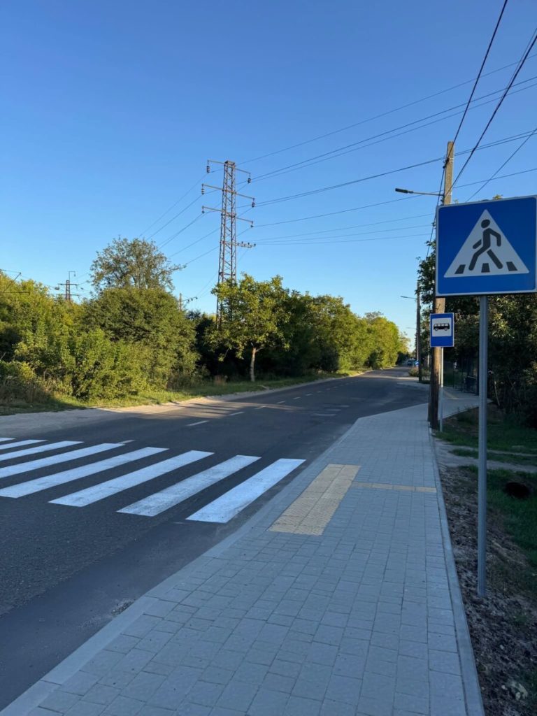 У Львові дозволили обгін на пішохідних переходах