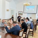 Посадовці мерії Садового підозрюються у привласненні 74 мільйонів