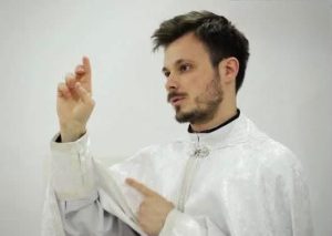 Священник зі Львова розкрив деталі нападу на себе