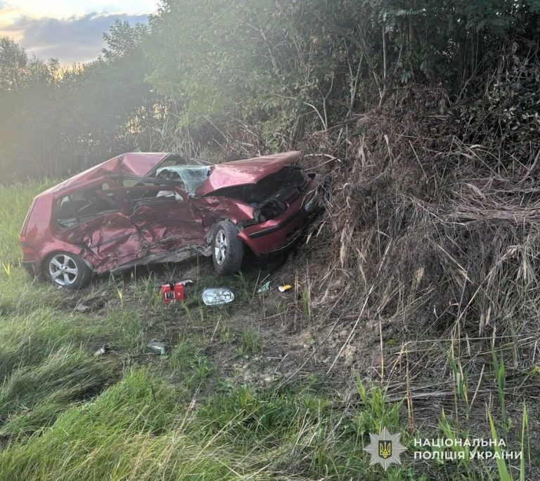 Смертельна ДТП на Львівщині: загинув молодий водій, двоє потерпілих отримали травми