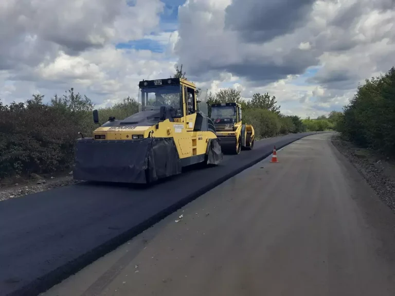 У Львівській області стартував масштабний ремонт дороги: що вже виконано