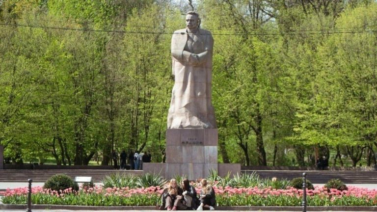 У Львові продовжили термін подачі на конкурс простору пам’яті Івана Вакарчука, тож ще можна встигнути долучитися