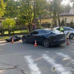 У Львові сталося зіткнення Tesla та Honda, постраждав 40-річний мотоцикліст госпіталізований