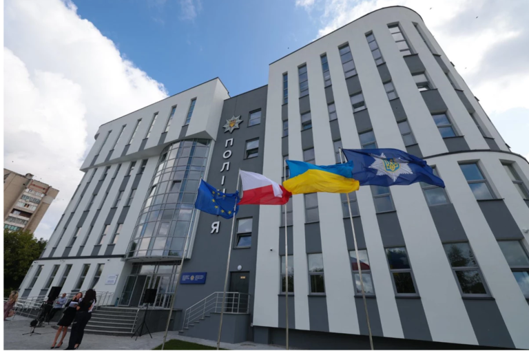 У центрі Львова на деякий час можливі затори через навчальні заходи поліції та ДСНС
