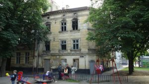 У Львові у самому серці міста руйнуються два пам’ятки архітектури, місто звернулося до Мінкульту