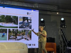 У серпні заступниці Садового з питань доступності виплатили 30 тисяч за високі трудові досягнення