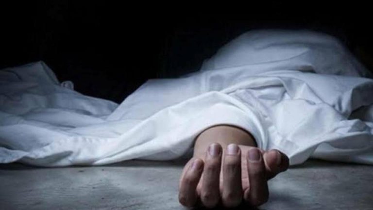 У Стрию 17-річного хлопця придавила бетонна плита