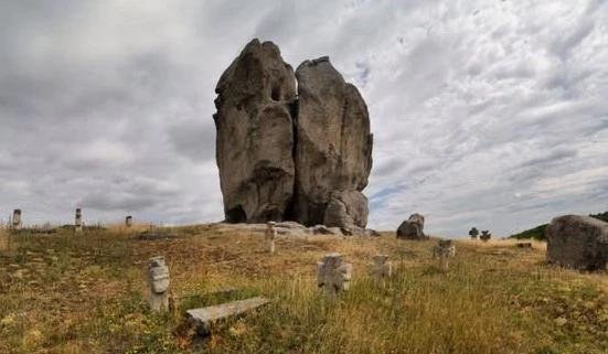 На Львівщині затвердили офіційні кордони «Чортового каменю»