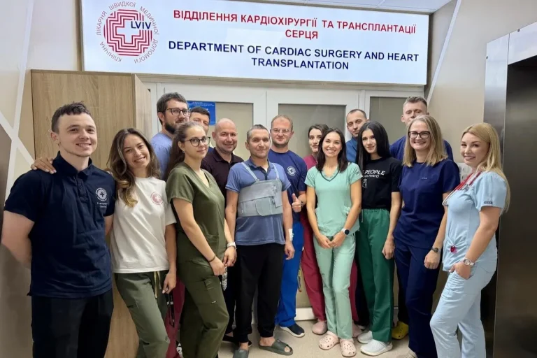Львівські кардіохірурги виконали рідкісну операцію на серці дорослому пацієнтові