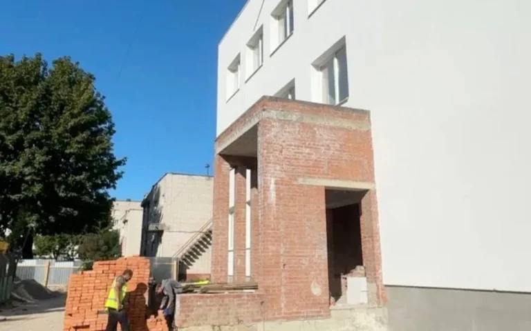 У Львові будівництво нового корпусу гімназії «Провесінь» на фінішній стадії