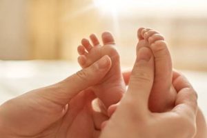 Львів зустрів богатирського немовляти — хлопчик важить 5 кг