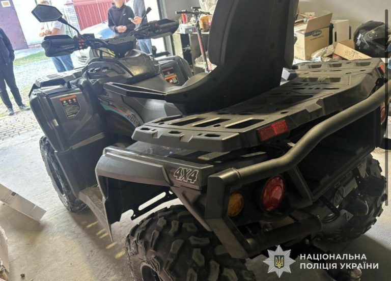 Подія на Львівщині: 14-річний підліток втратив контроль над квадроциклом — постраждали двоє пасажирів
