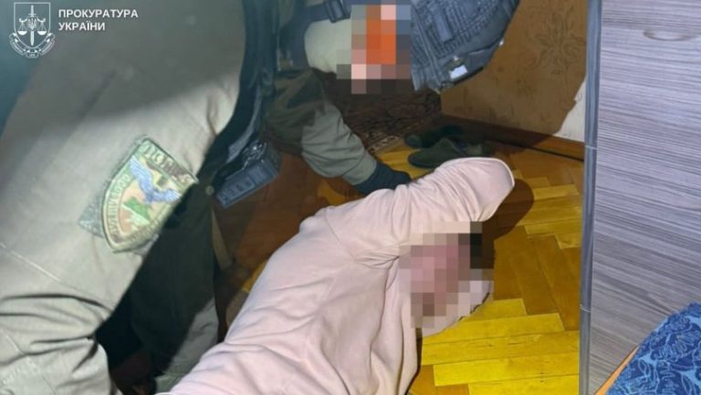 У Львові чоловік із ножем атакував працівника ТЦК