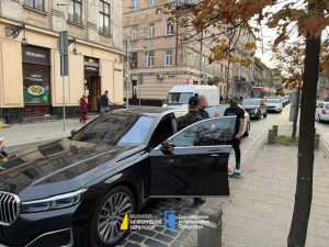 У Львові викрили протиправну діяльність посадовця Офісу Генпрокурора