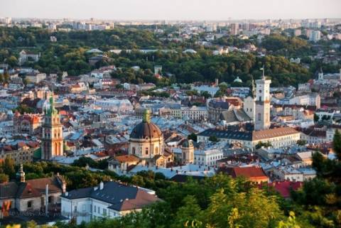 Еволюція Львова: етапи розвитку та типологія міста