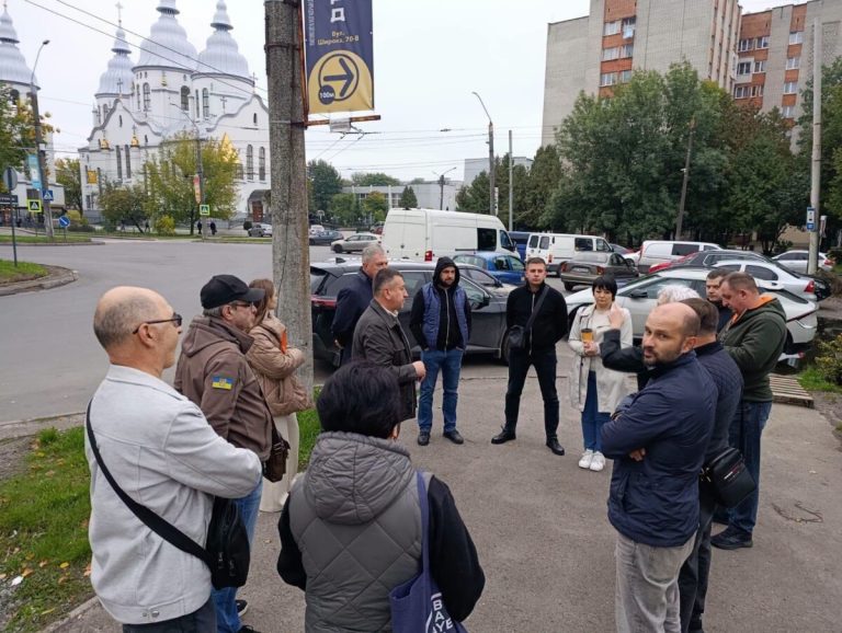 Львів’яни вийшли на протест проти кільця Садового