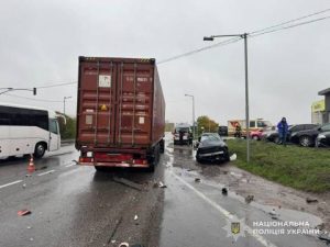 На Львівщині внаслідок ДТП за добу загинуло двоє осіб