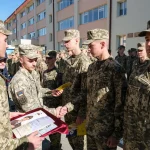 У Львівському ліцеї Героїв Крут 209 першокурсників вперше урочисто прийняли присягу ліцеїста